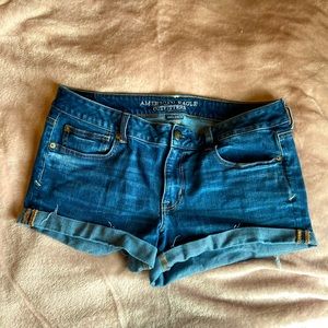 American Eagle Shortie Shorts Size 14